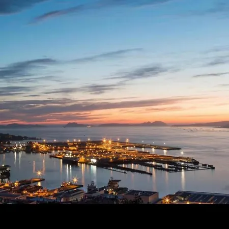 Disfruta De Exclusiva Privada, A 5 Minutos De La Playa * Vigo